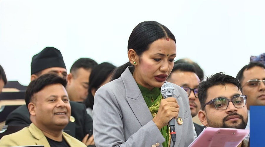 गणेशको निधनपछि अशिका बोलिन् : ‘राज्यले युवाको पीडा बुझोस्’