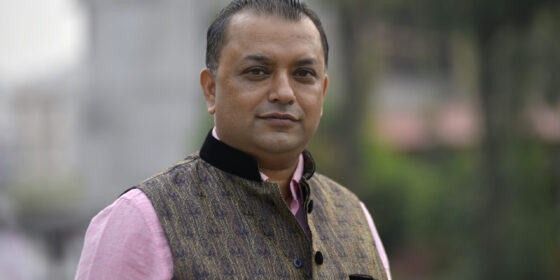 गोपालमान श्रेष्ठको ४५औँ दिनको पुण्यतिथिमा सहभागी हुन स्याङ्जा जाँदै गगन थापा